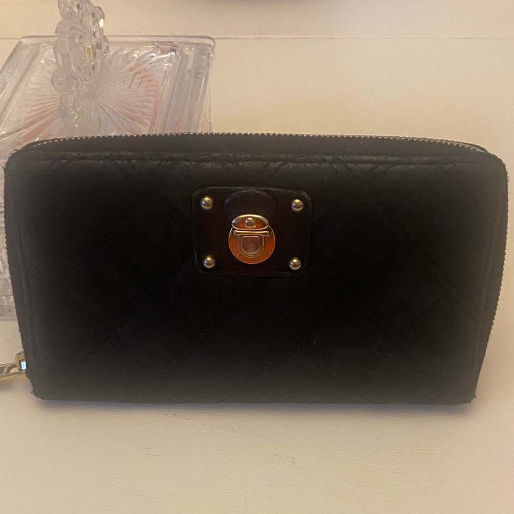 Black Quilted Zip Wallet with Gold Hardware